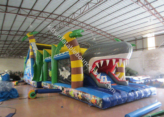 White Shark Inflatable Obstacle Courses Silk Printing 14 X 4m With Palm Trees