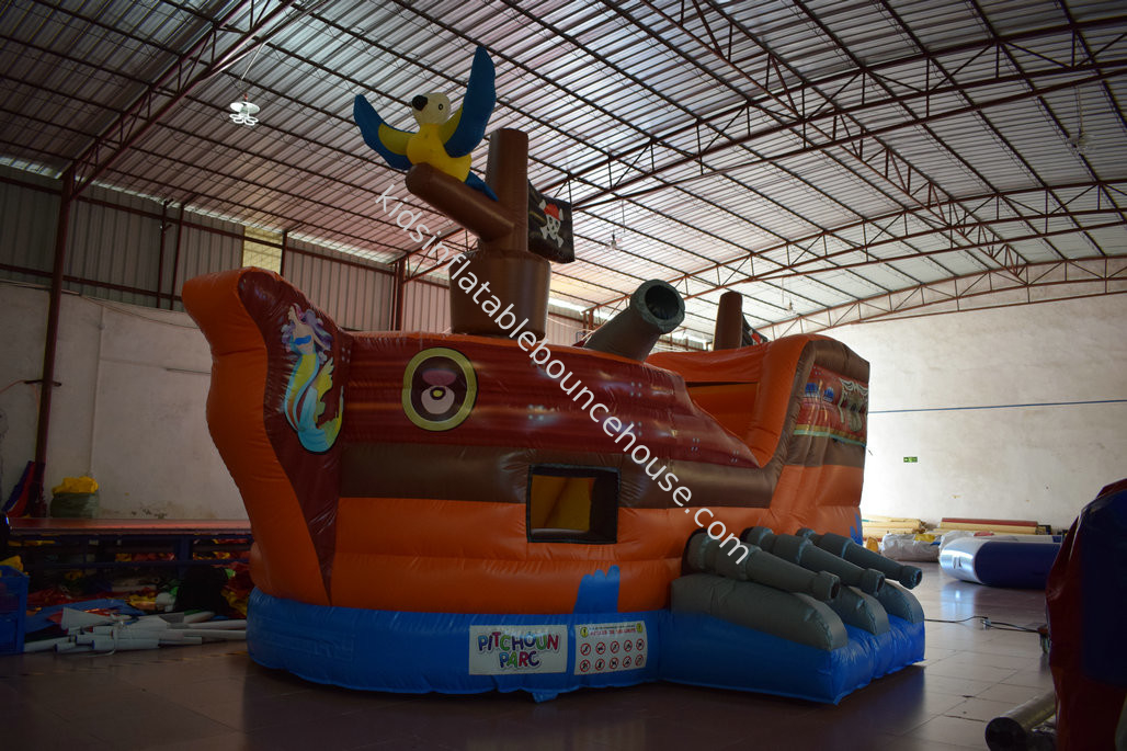 Small Inflatable Pirate Ship For Children / Fire Resistence Inflatable Jump House